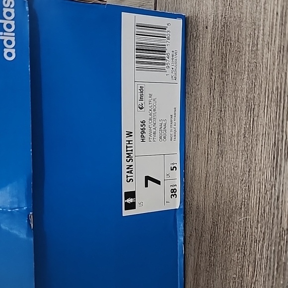 Adidas Stan Smith Hello Kitty - Picture 2 of 16